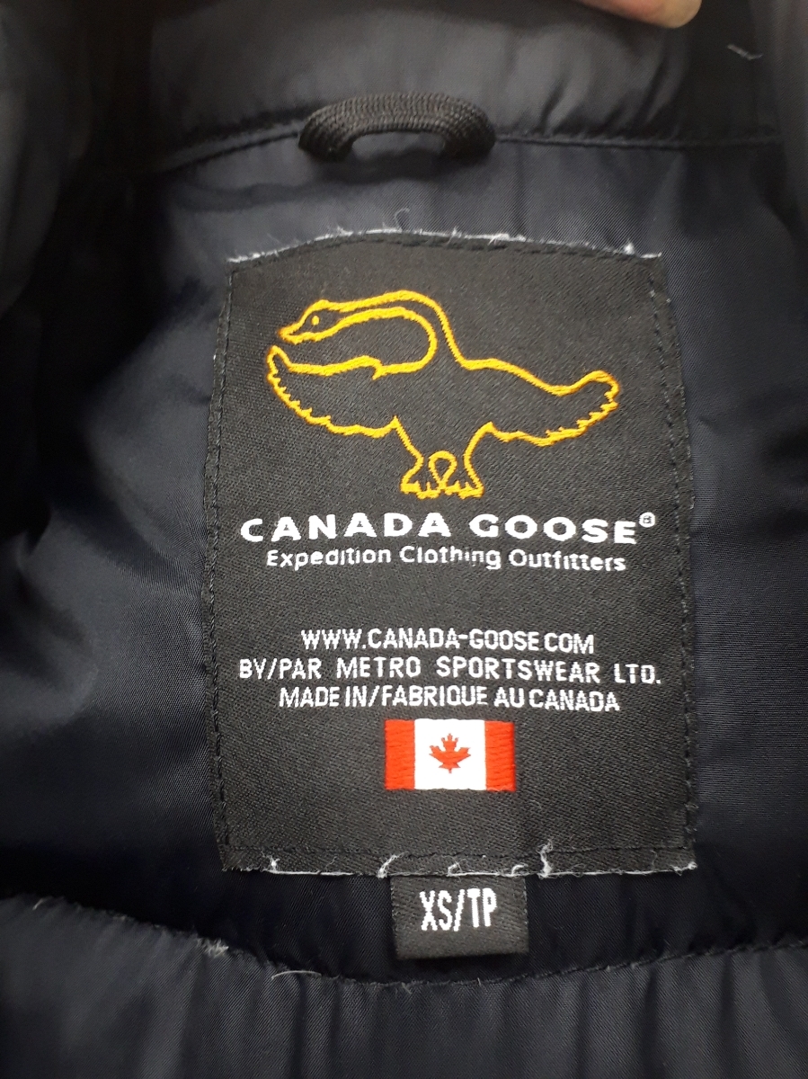 canada goose expedition clothing outfitters tag